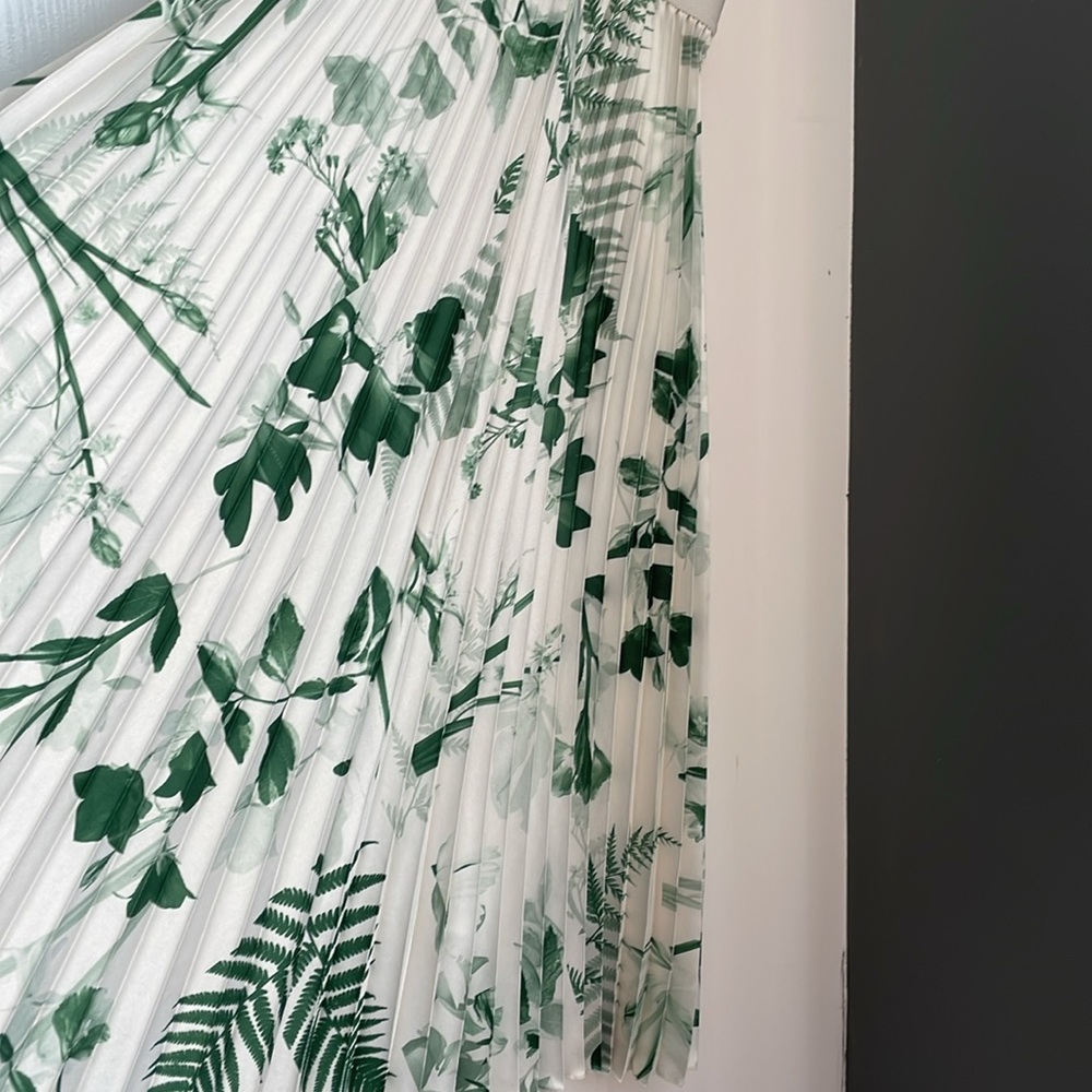 H&M Tropical Pleated Midi Skirt